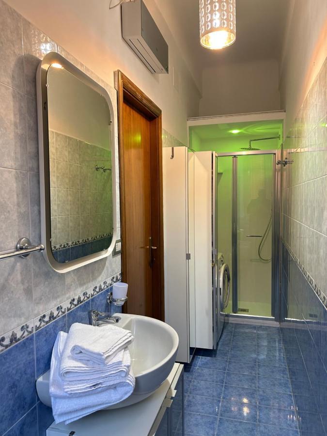 Casa Del Ferroviere B&B Сулмона Екстериор снимка