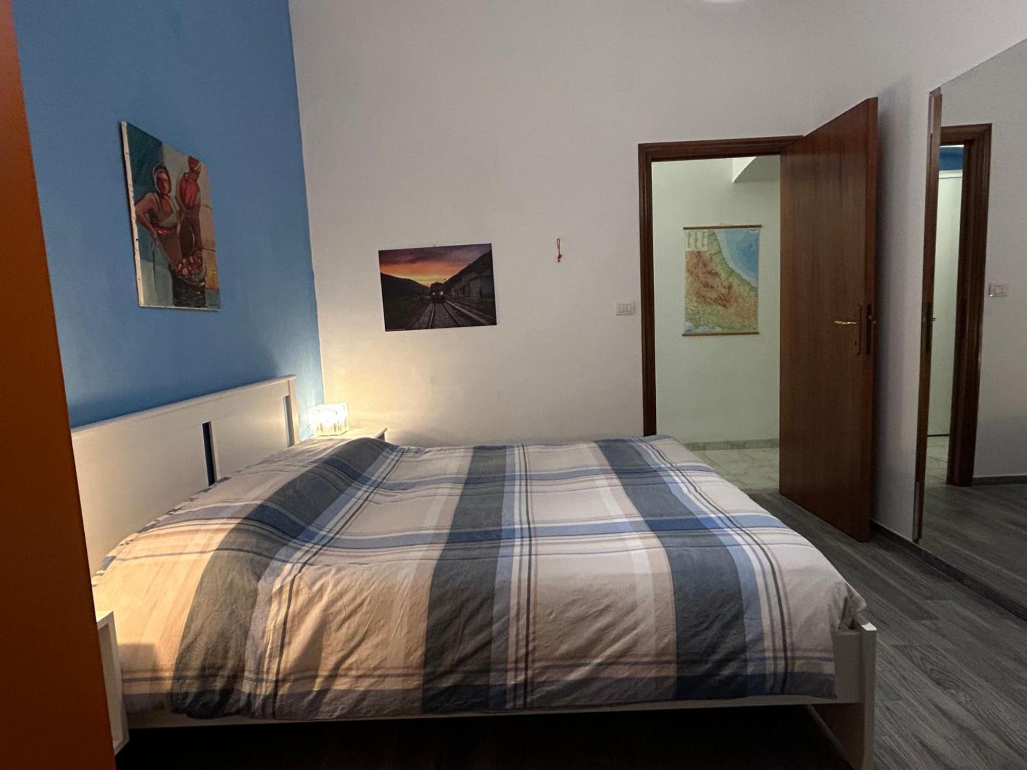 Casa Del Ferroviere B&B Сулмона Екстериор снимка
